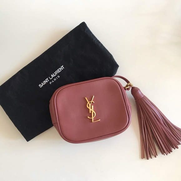 ysl monogram blogger